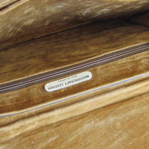 Snakeskin Bag Mastercraft Leather Made in Canada - Picture 13 of 13